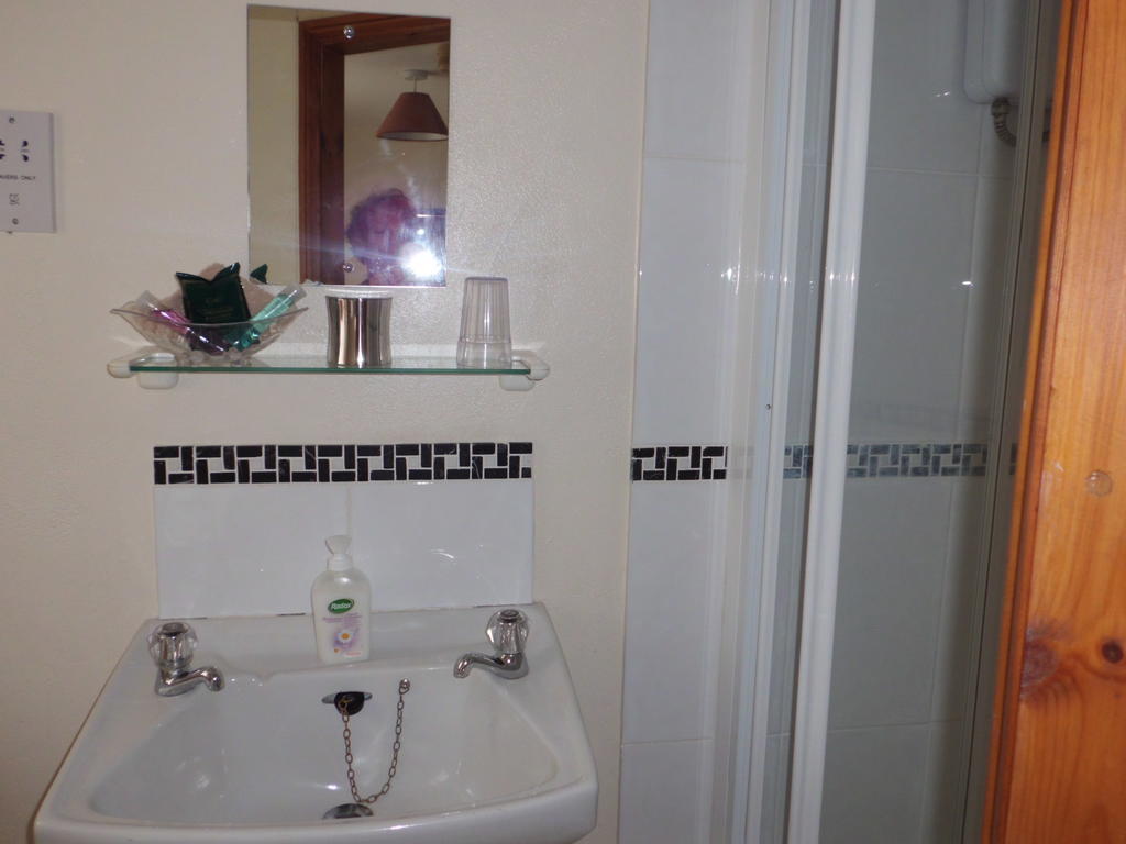 Bed and Breakfast The Elms East Harling Номер фото